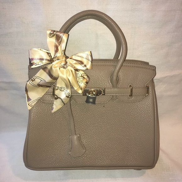 Worthy Boutique Other - Twilly Silk Handbag Headband Neck Tie Scarf (1) Cream